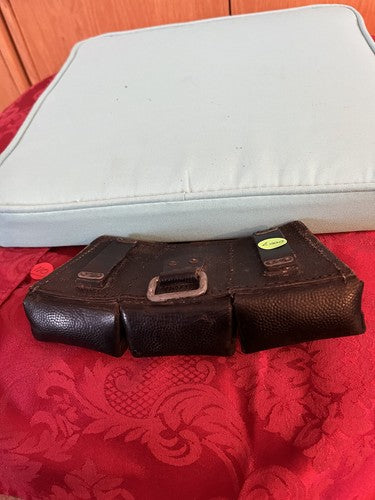 WW2 German Wehrmacht K98 Mauser Ammo Pouch Black Leather RBNr 0486/0007 Pebbled - Image 7