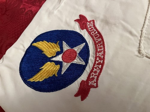 Early WW2 US Army Air Forces White Silk Scarf Embroidered Insignia Patch 28x32