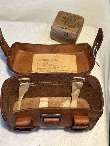 WW2 German Cavalry Medic Pouch Leather Wehrmacht DLA 40 Dachau Marked Bandages - Image 12