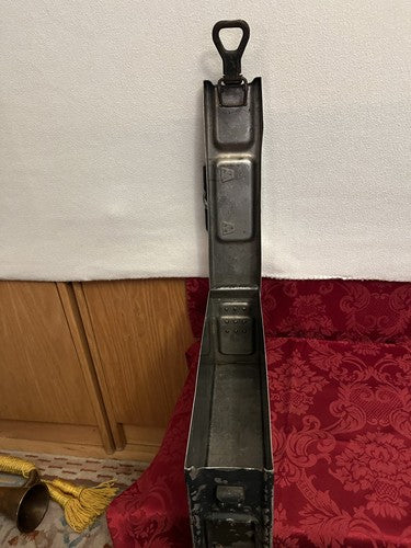 WW2 German Paratrooper Aluminum MG34/42 Ammo Box 1939 Wehrmacht Dunkelgrau Paint - Image 7