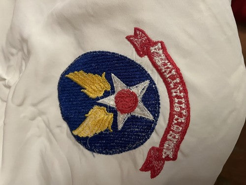Early WW2 US Army Air Forces White Silk Scarf Embroidered Insignia Patch 28x32 - Image 5