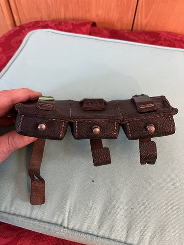 Original WW2 German Wehrmacht Black Pebbled Leather K98 Mauser Ammo Pouch O/0448 - Image 7