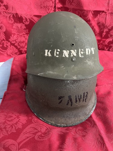 Rare US WW2 M1 Helmet 7AWR Stencil Front Seam Swivel Bale Kennedy Liner - Image 2