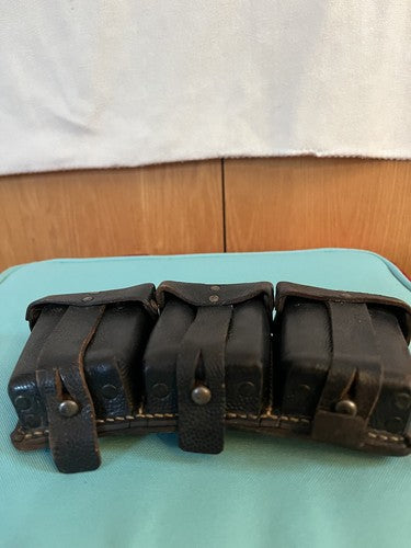 WW2 German Wehrmacht Black Leather K98 Mauser Ammo Pouch RB Nr 0/0671/0008 - Image 2
