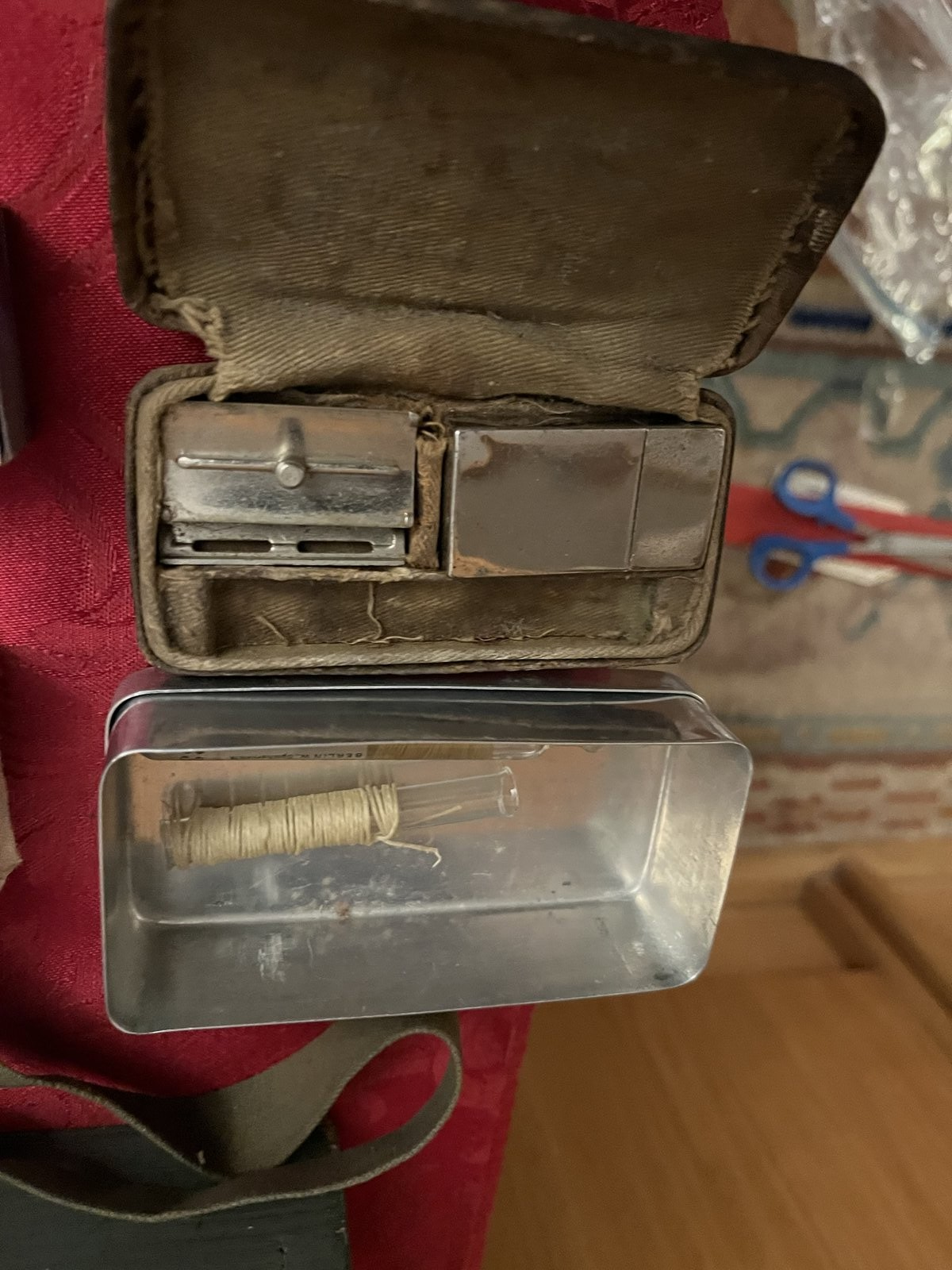 WW2 German Wehrmacht Verbandkasten First Aid Wood Case 1944 Feldgrau Syringes - Image 4